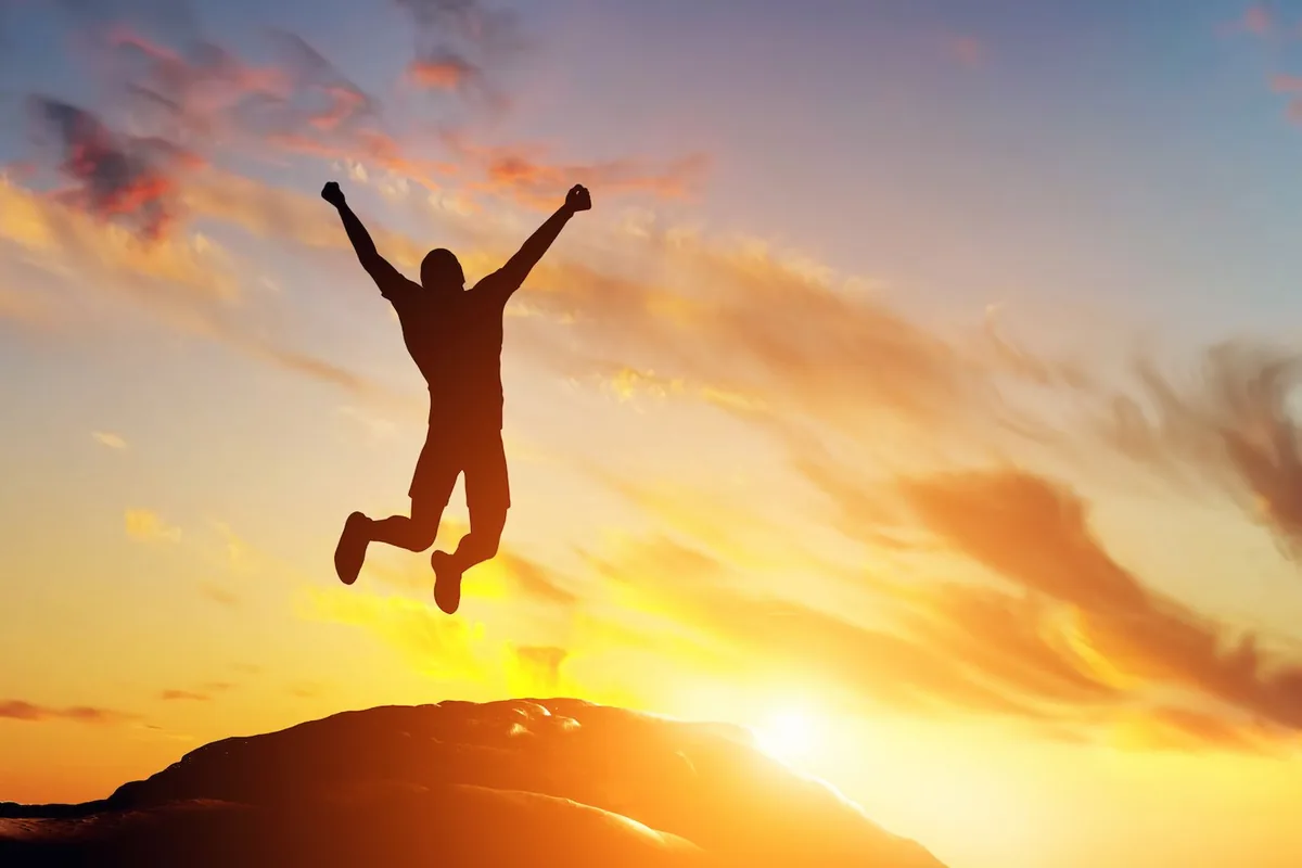 Uniswap Rises 22% as Altcoins Rally and Bitcoin Pauses Before Fed Decision