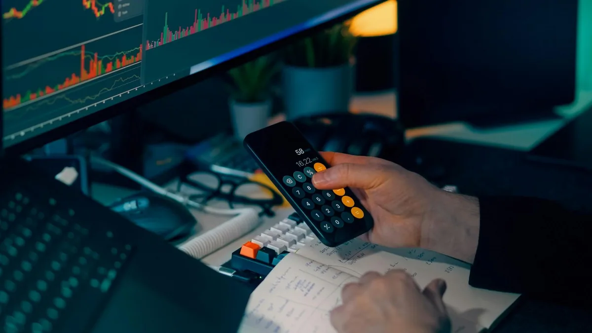 Bitcoin, tarihsel bir desen tetiklenirse 48.000 dolara kadar gerileyebilir