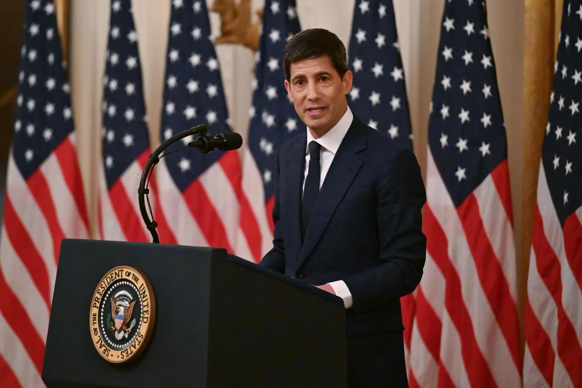 Kevin Warsh’in İlk Fed Toplantısında Odak Faizden Çok İletişim Olabilir