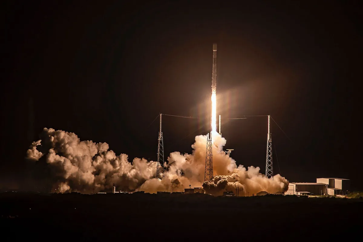 La valoración implícita de SpaceX en un IPO negociado en cripto apunta a 2,4 billones de dólares