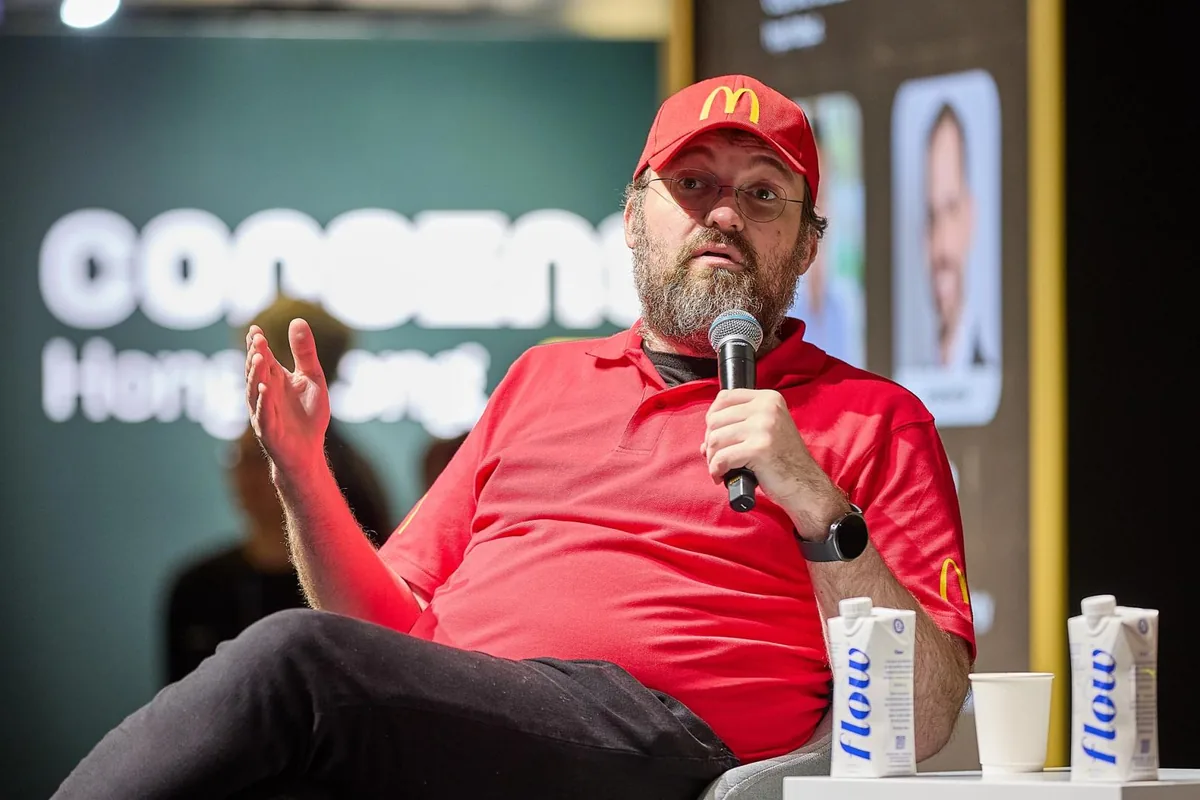 Cardano 20 Centin Altına Gerilerken Hoskinson Ara Verdiğini Söyledi