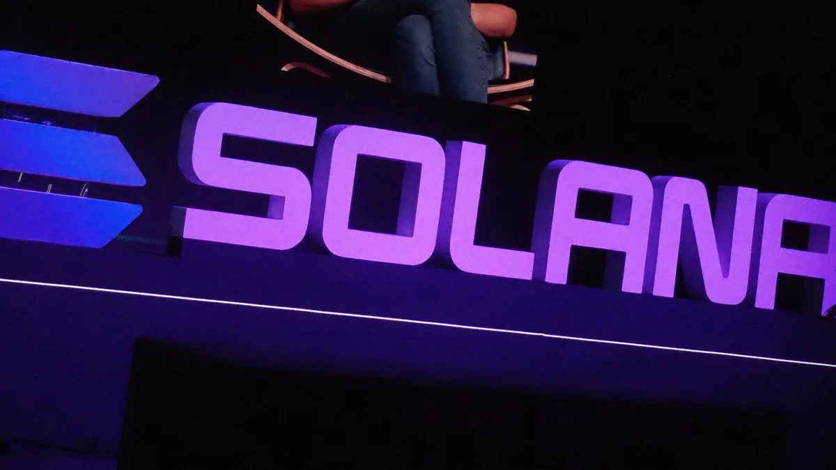 Moody’s, Kredi Notlarını Solana Üzerine Taşıyor