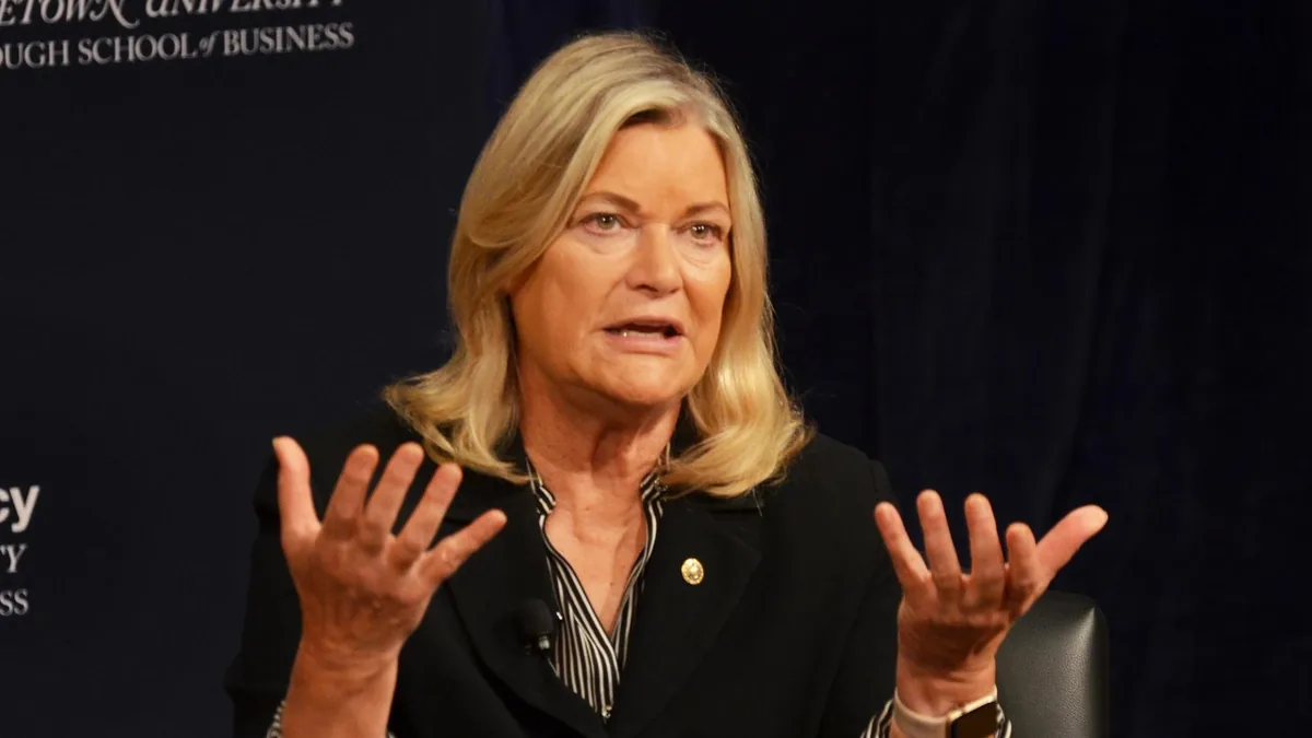 Senators Press Treasury for Clear State Role in GENIUS Act Stablecoin Rules