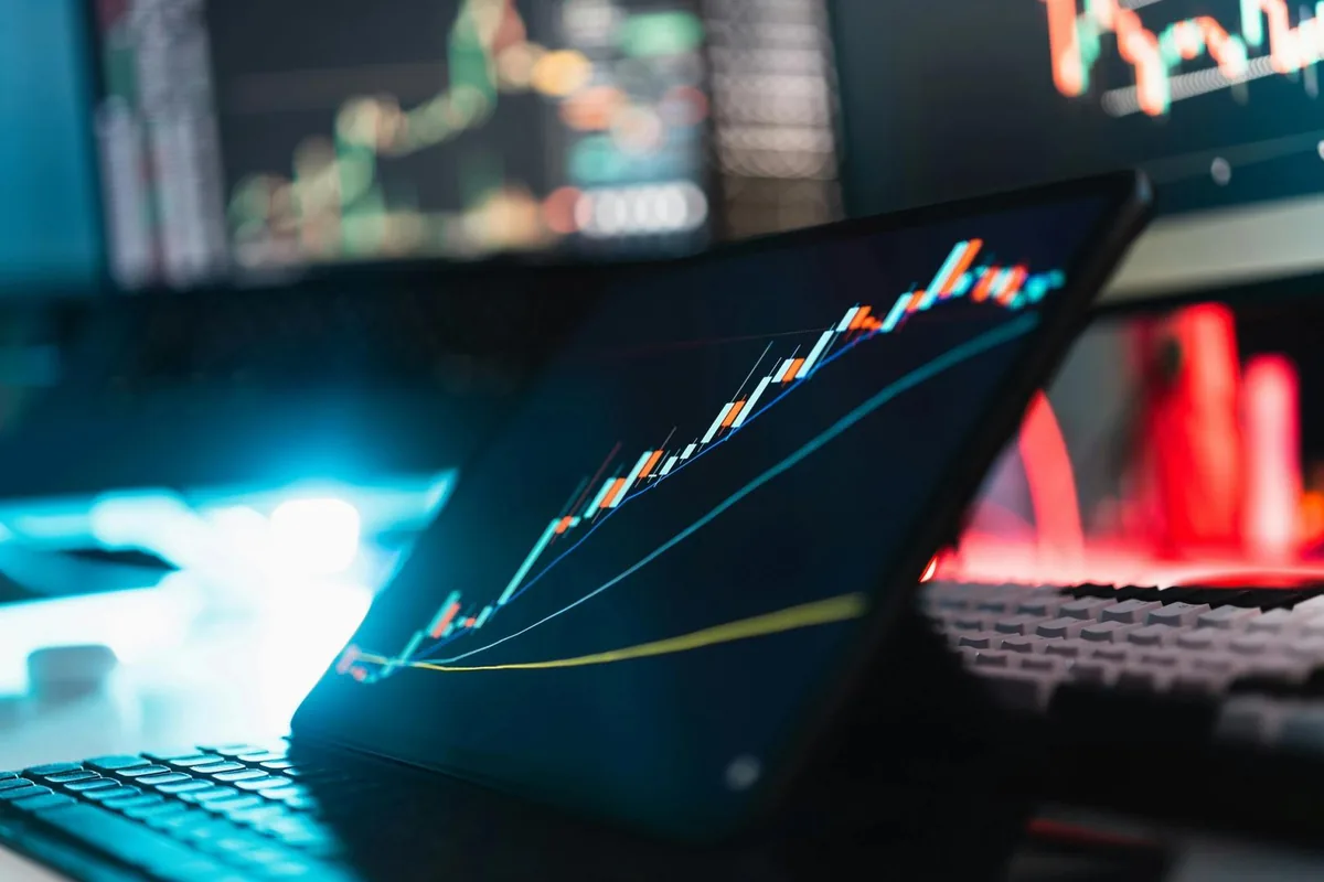 Bitcoin ETF’lerine 221 milyon dolarlık giriş, 10 günlük çıkış serisini bitirdi