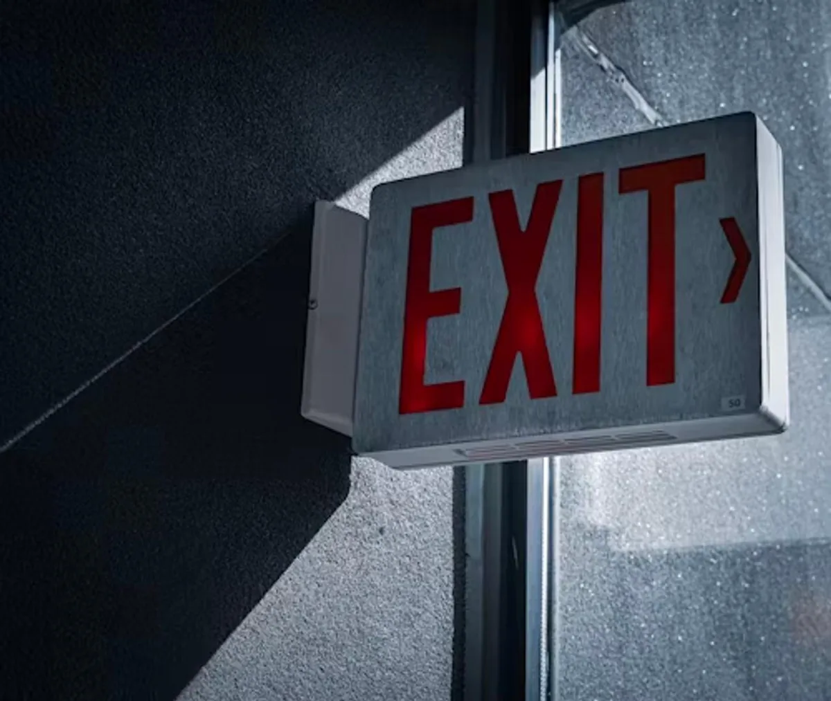XRP and HYPE Funds Buck Outflows From Bitcoin and Ether ETFs
