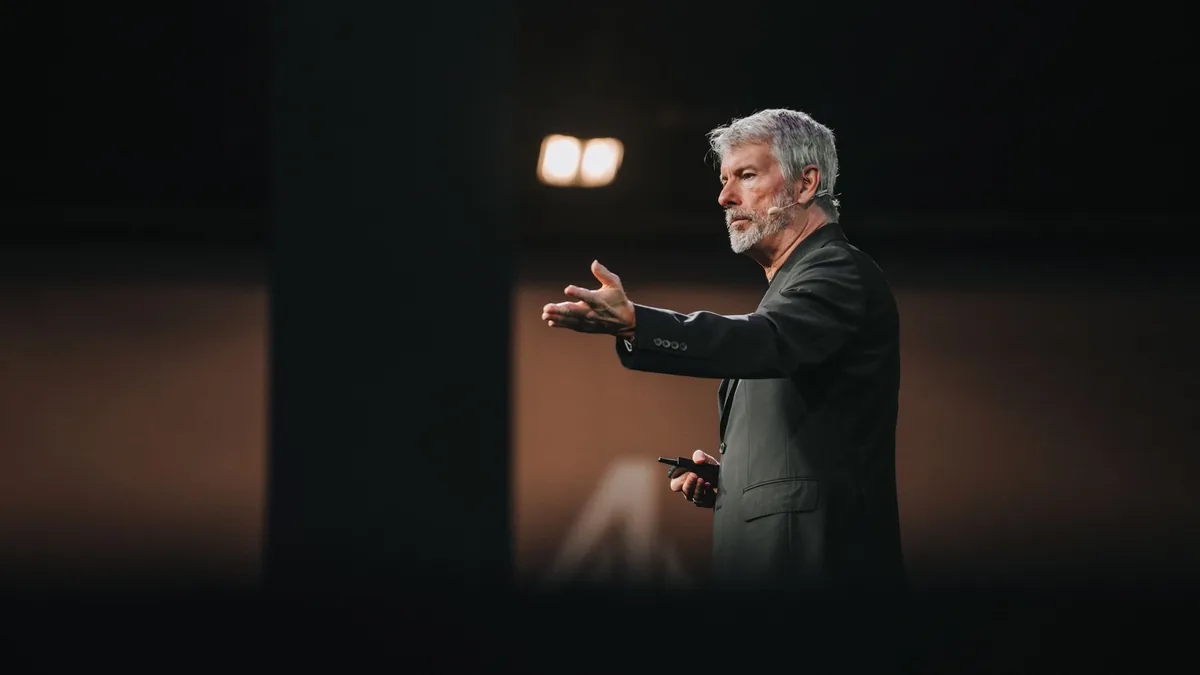 Michael Saylor, Strategy üzerindeki inceleme artarken bitcoin alım spekülasyonlarını yeniden gündeme taşıdı