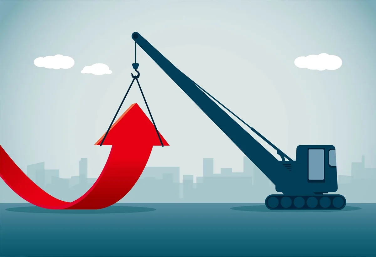 Bitcoin holders absorbed 125,000 BTC in June, pointing to a possible bottom signal
